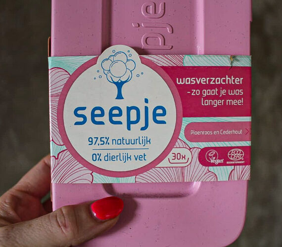 Wat zit er eigenlijk in je wasverzachter?