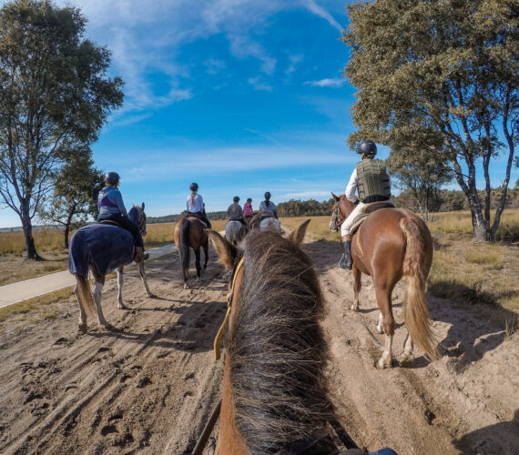 Buitenrit bij The Mill Ranch