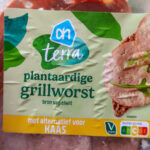 Plantaardige grillworst met kaas