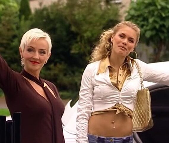 Voetbalvrouwen (te zien op Videoland)